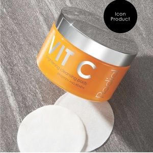 Rodial Vitamin C cleansing pads🍊